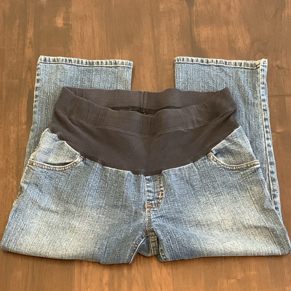 TWO HEARTS MATERNITY JEANS CROPPED - Picture 5 of 7